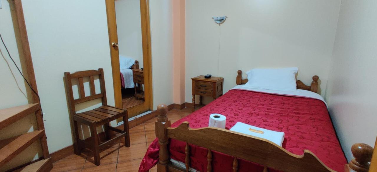 Lhotse Hostel B&B Huaraz  Bagian luar foto