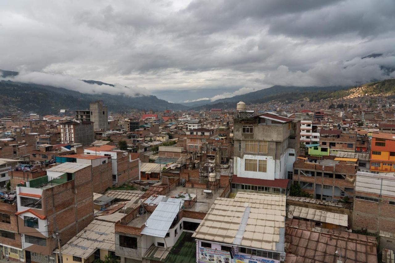 Lhotse Hostel B&B Huaraz  Bagian luar foto